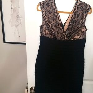Black and tan V neck  size 12 dress.